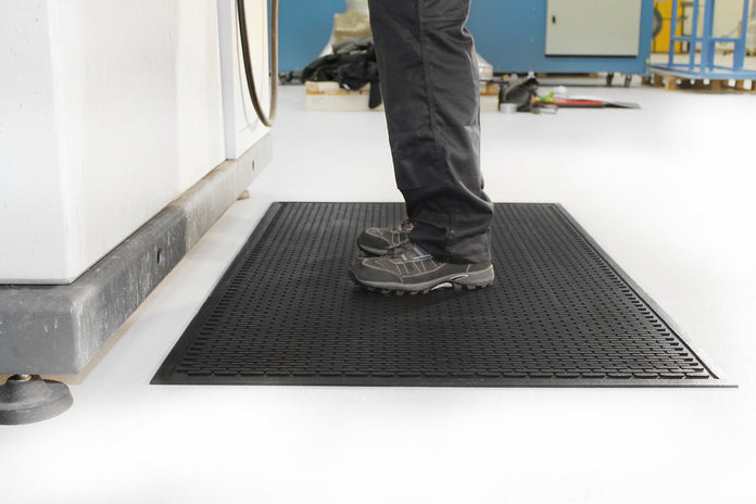 COBAscrape Anti-Slip Oil Resistant Mat