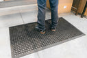COBA High-Duty Interlocking Anti-Fatigue Mat