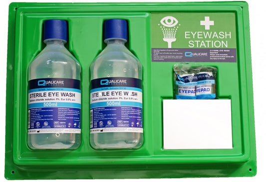 Eye Wash Station C/W 2 Bottles, 2 Dressings